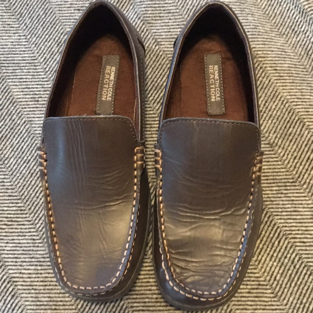 3for$25 Kenneth Cole Reaction boys size 4.5M shoes